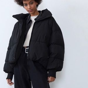 BNWT 2019 Zara puffer jacket currently in stores